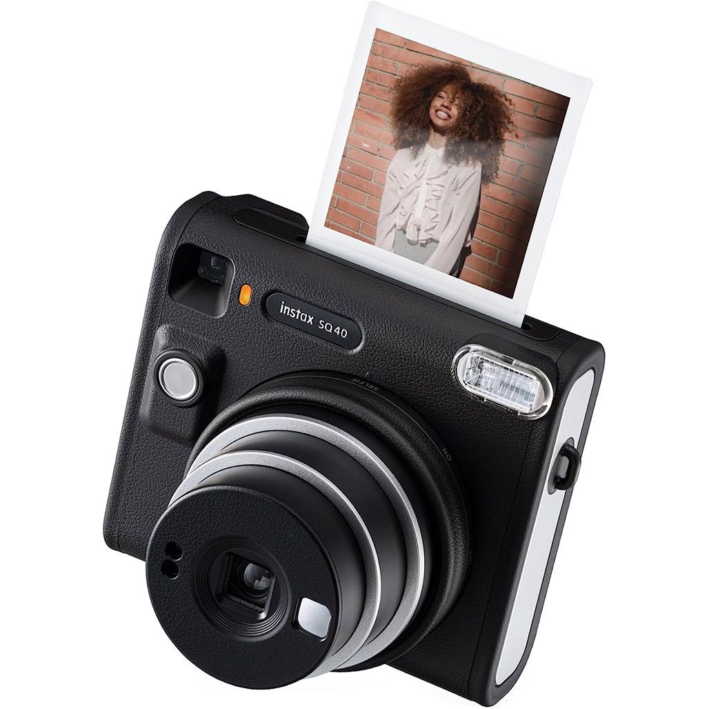 Фотокамера моментальной печати Fujifilm Instax Square SQ40 Black
Фотокамера моментальной печати Fujifilm Instax Square SQ40 Black