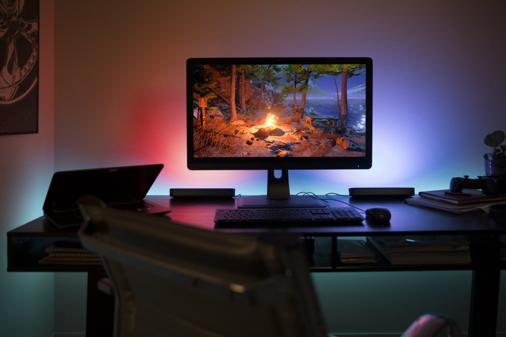 Светодиодные панели Philips Hue Play Lightbar White and