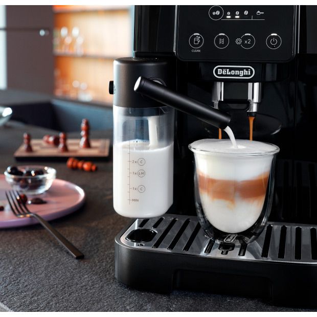 Кавомашина Delonghi Magnifica Start ECAM 220.60.B