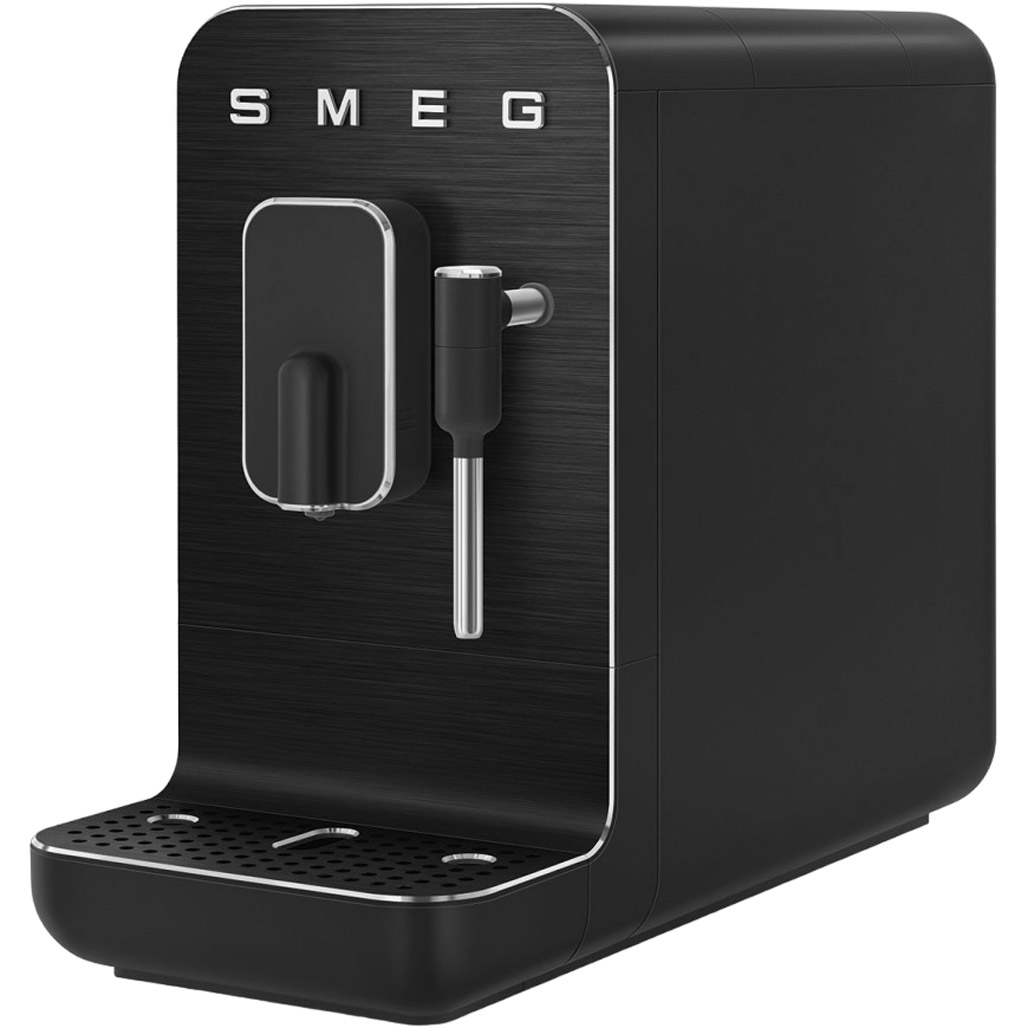 

Кавомашина Smeg BCC02FBMEU