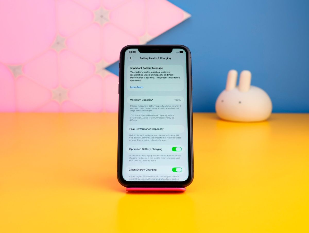 Смартфон Apple iPhone 11 256GB Black (MWLL2) Б/У фото 3