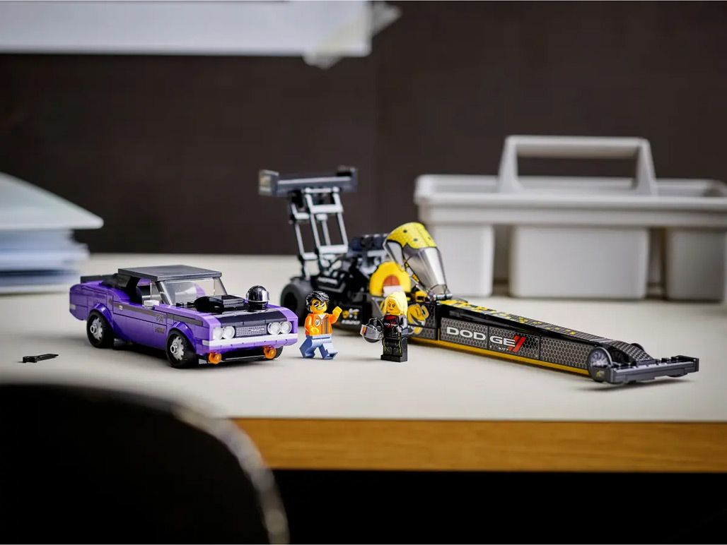 Конструктор LEGO Speed Champions Mopar Dodge/SRT Top Fuel Dragster та 1970 Dodge Challenger (76904)
