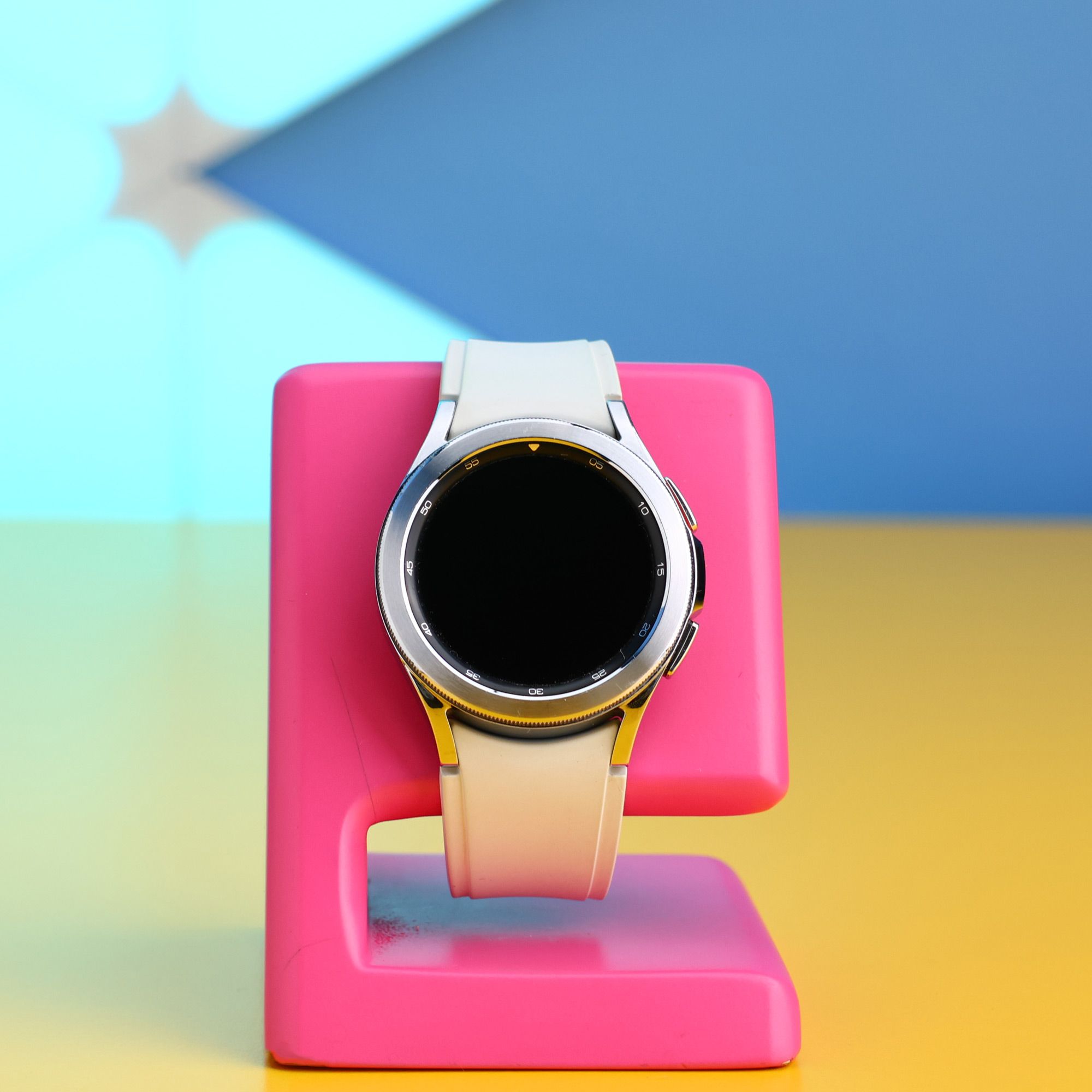 Смарт-годинник Samsung Galaxy Watch4 Classic 42mm Silver EU (SM