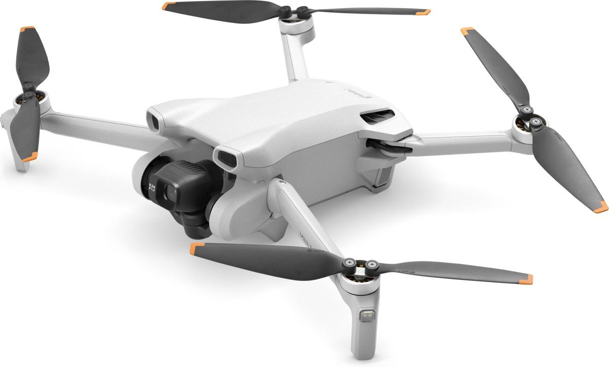 Квадрокоптер DJI Mini 3 Fly More Combo with RC Remote Controller (CP.MA.00000613.01)