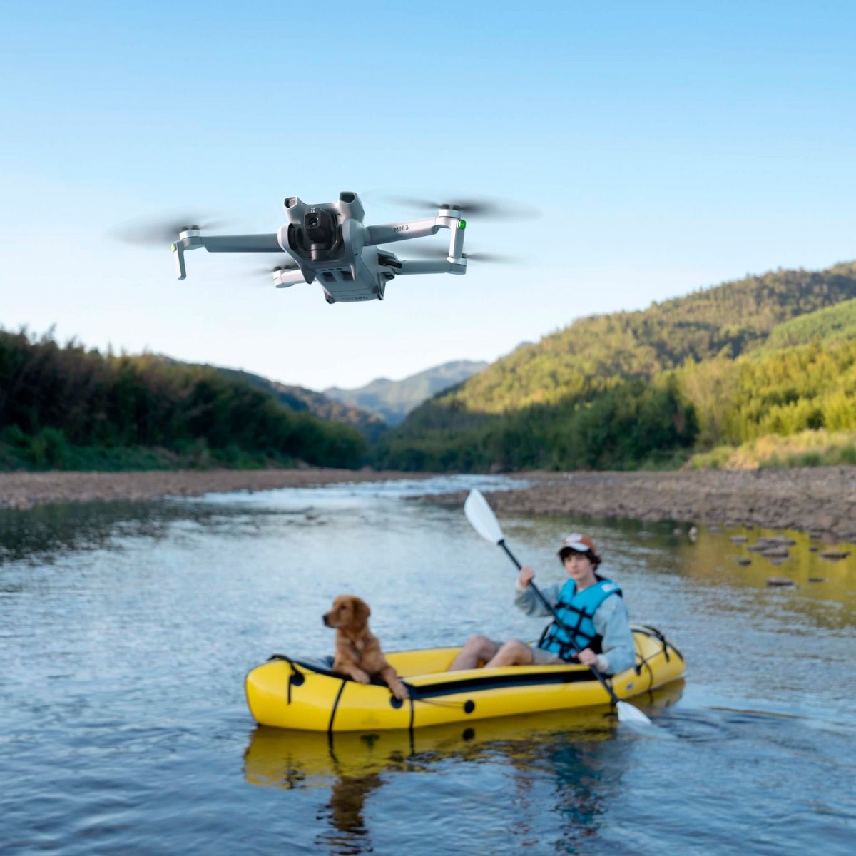 Квадрокоптер DJI Mini 3 Drone with RC Remote (CP.MA.00000587.01) 