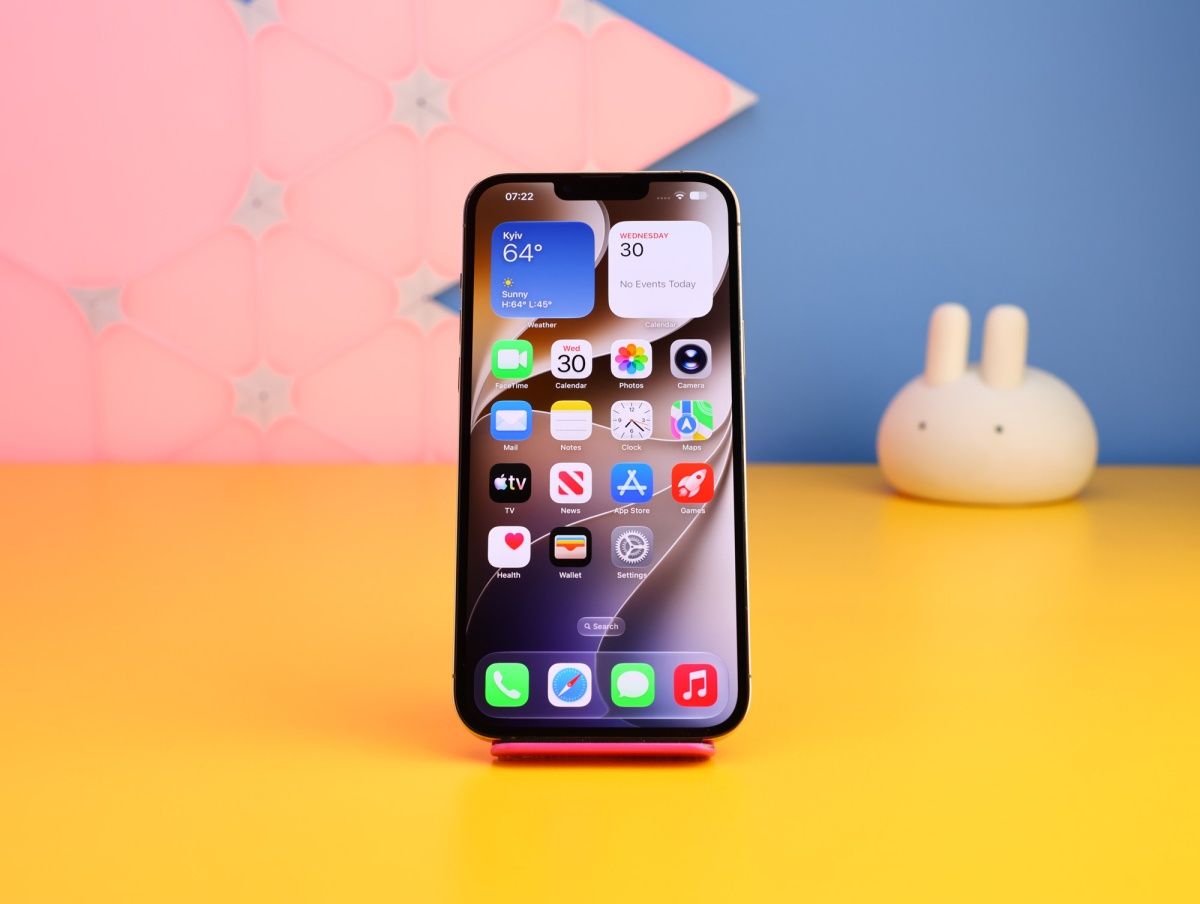 Смартфон Apple iPhone 13 Pro Max 1TB Gold (MLLM3) Б/У фото 2