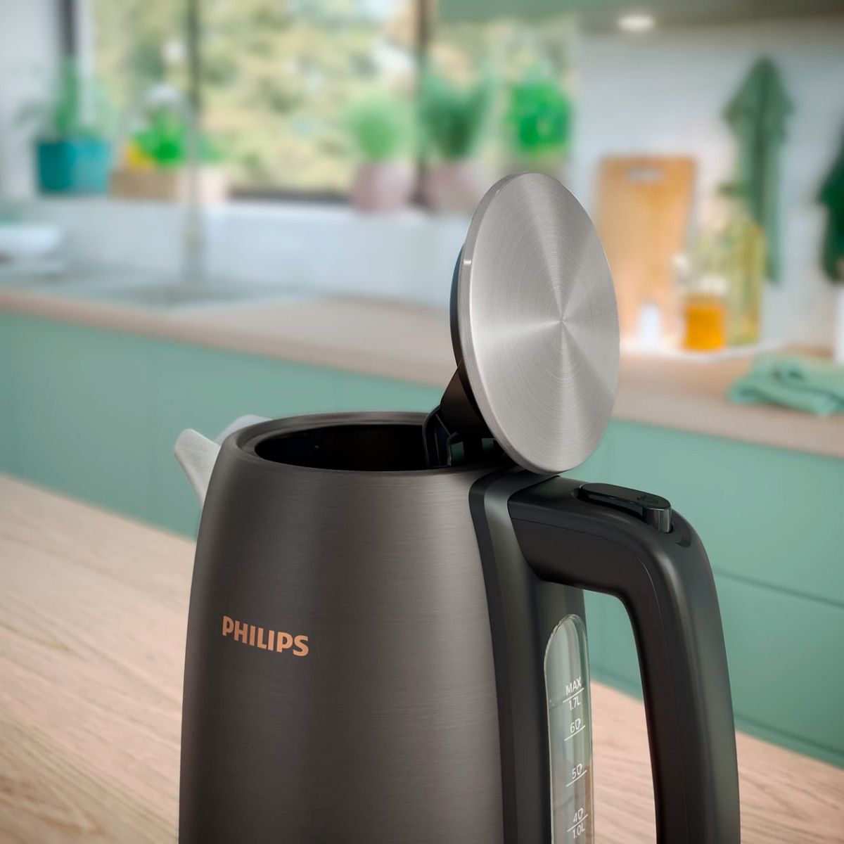 Електрочайник PHILIPS HD9352/30