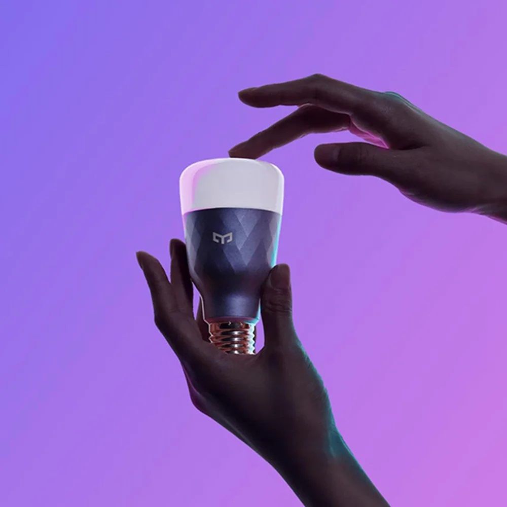 Розумна лампочка Xiaomi Yeelight Smart LED Bulb Color 1SE (YLDP001) 