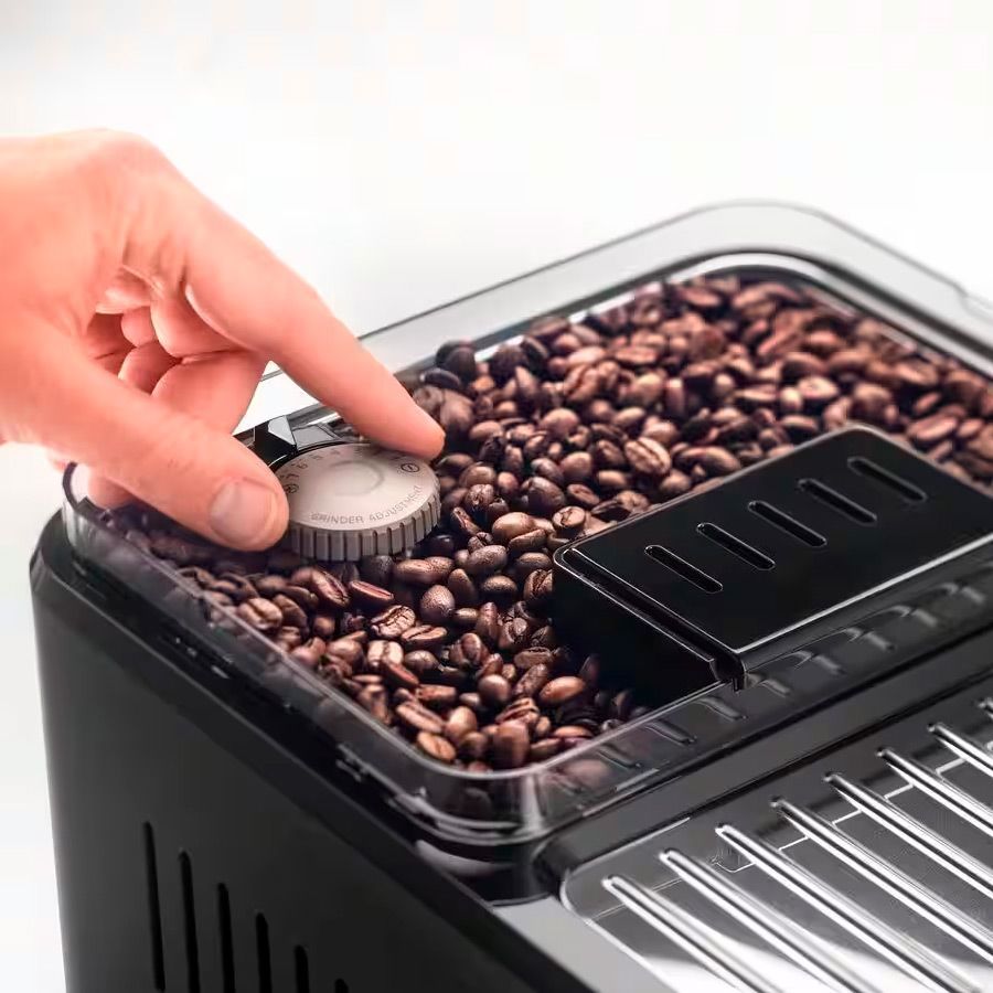 Кавомашина Delonghi Eletta Explore ECAM 450.55.S 