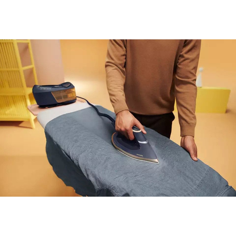 Праска з парогенератором Philips PerfectCare 6000 Series PSG6066/20