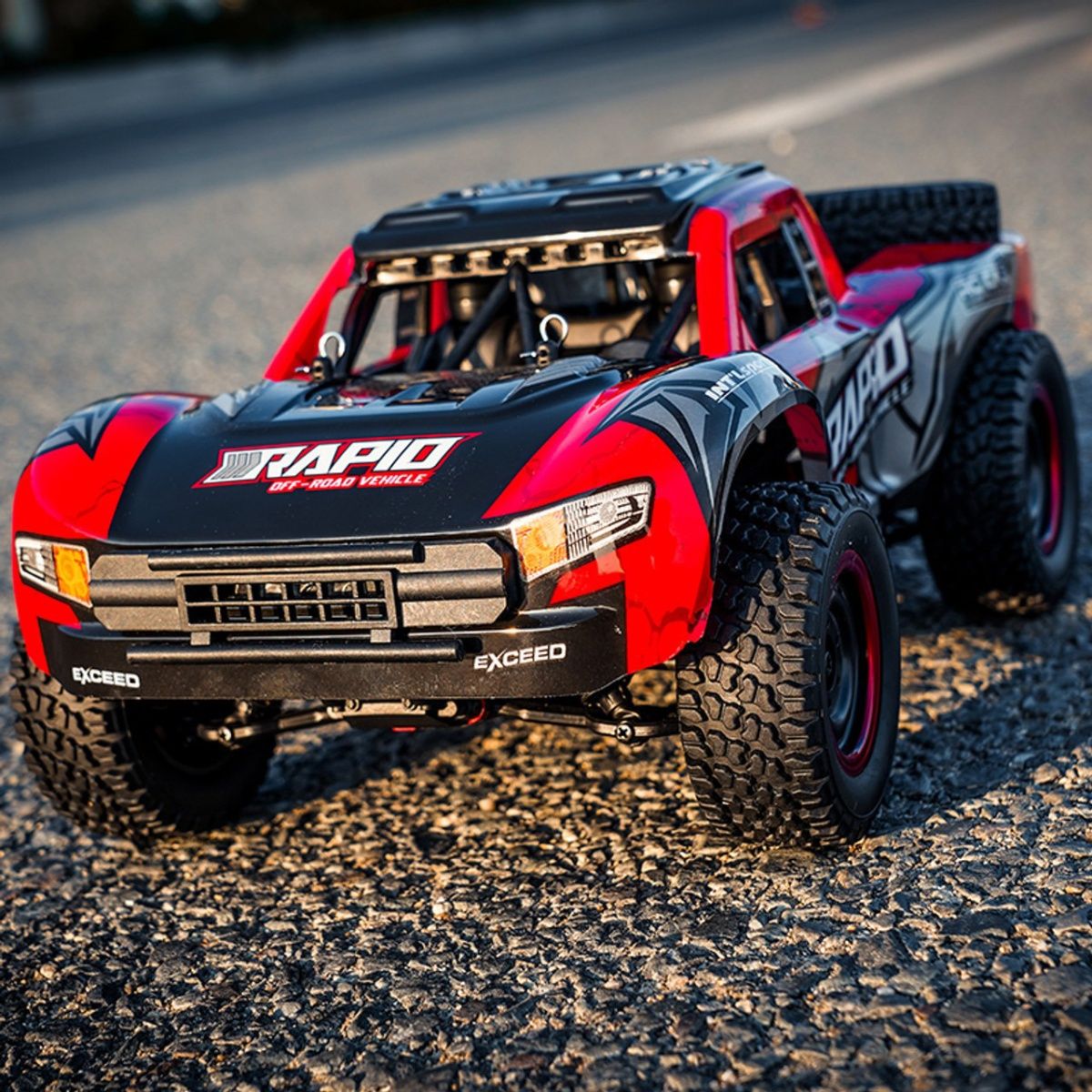 Машинка на радіокеруванні JJRC Q130-A All-wheel Drive SUV Black/Red