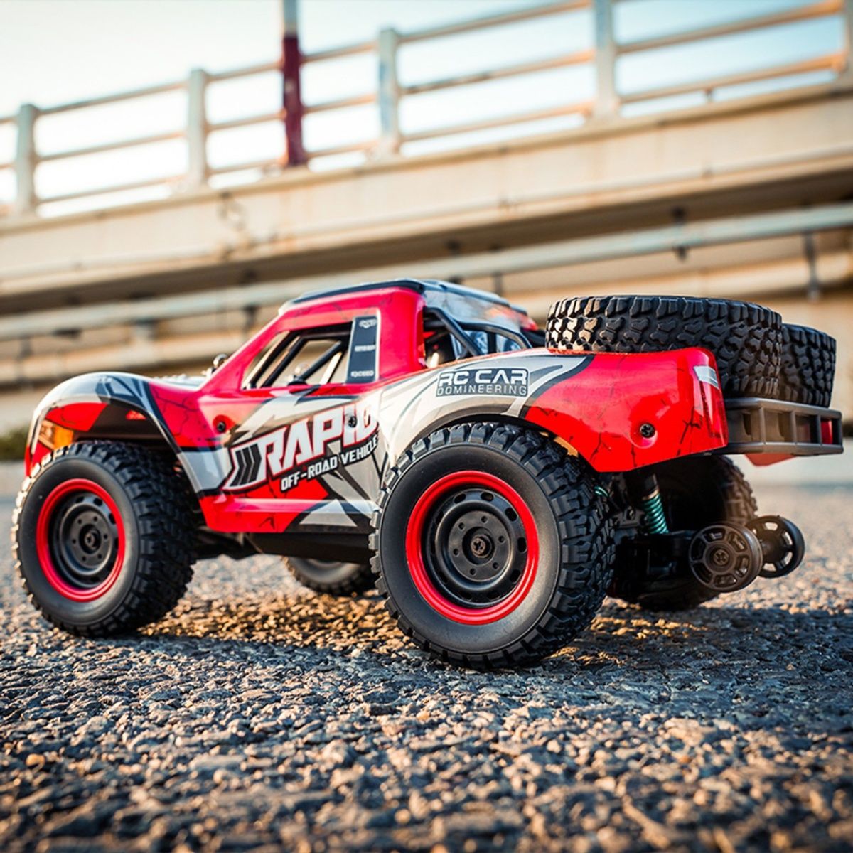 Машинка на радіокеруванні JJRC Q130-A All-wheel Drive SUV Black/Red