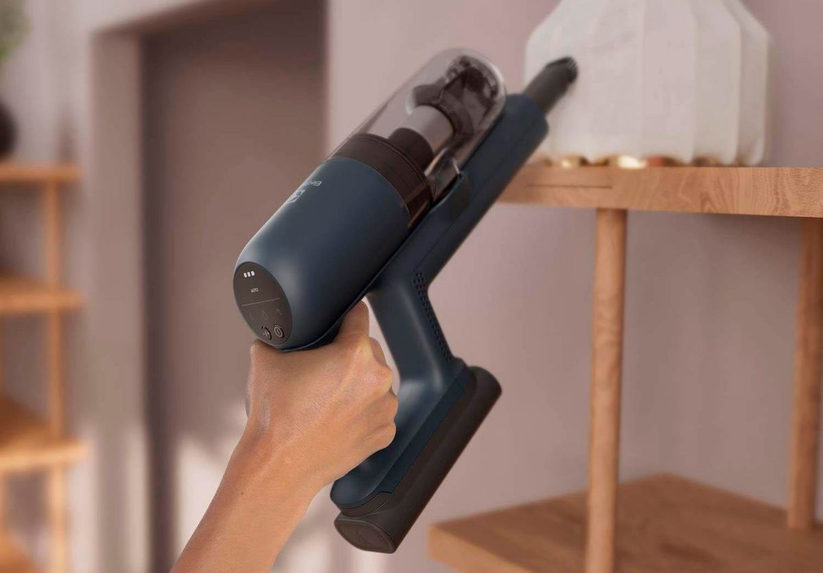 Ручний пилосос Electrolux 700 Cordless Cleaner (EP71UB14DB)