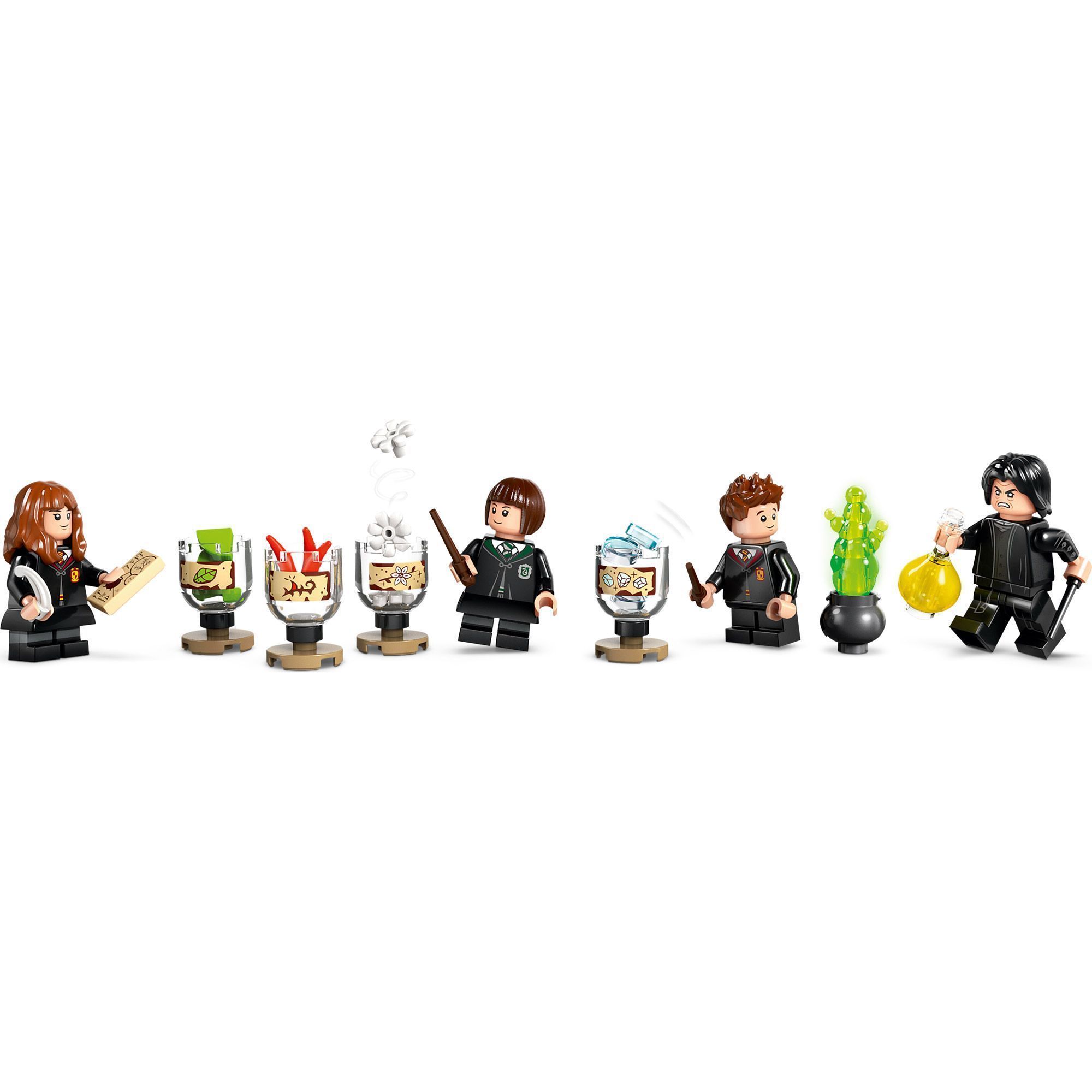 Конструктор LEGO Harry Potter TM Замок Хогвартс: Урок злеваріння (76431) 