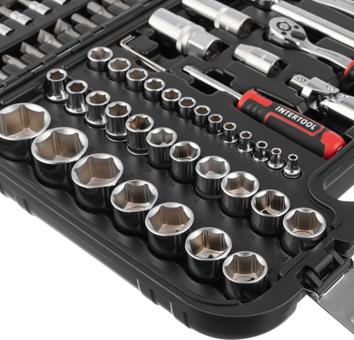 Набір інструментів Intertool ET-8094 94шт