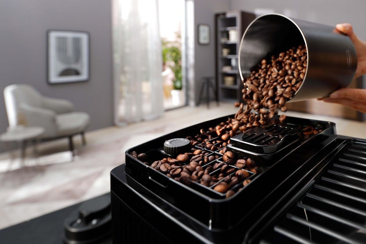 Кавомашина Delonghi Magnifica Start ECAM 220.80.SB