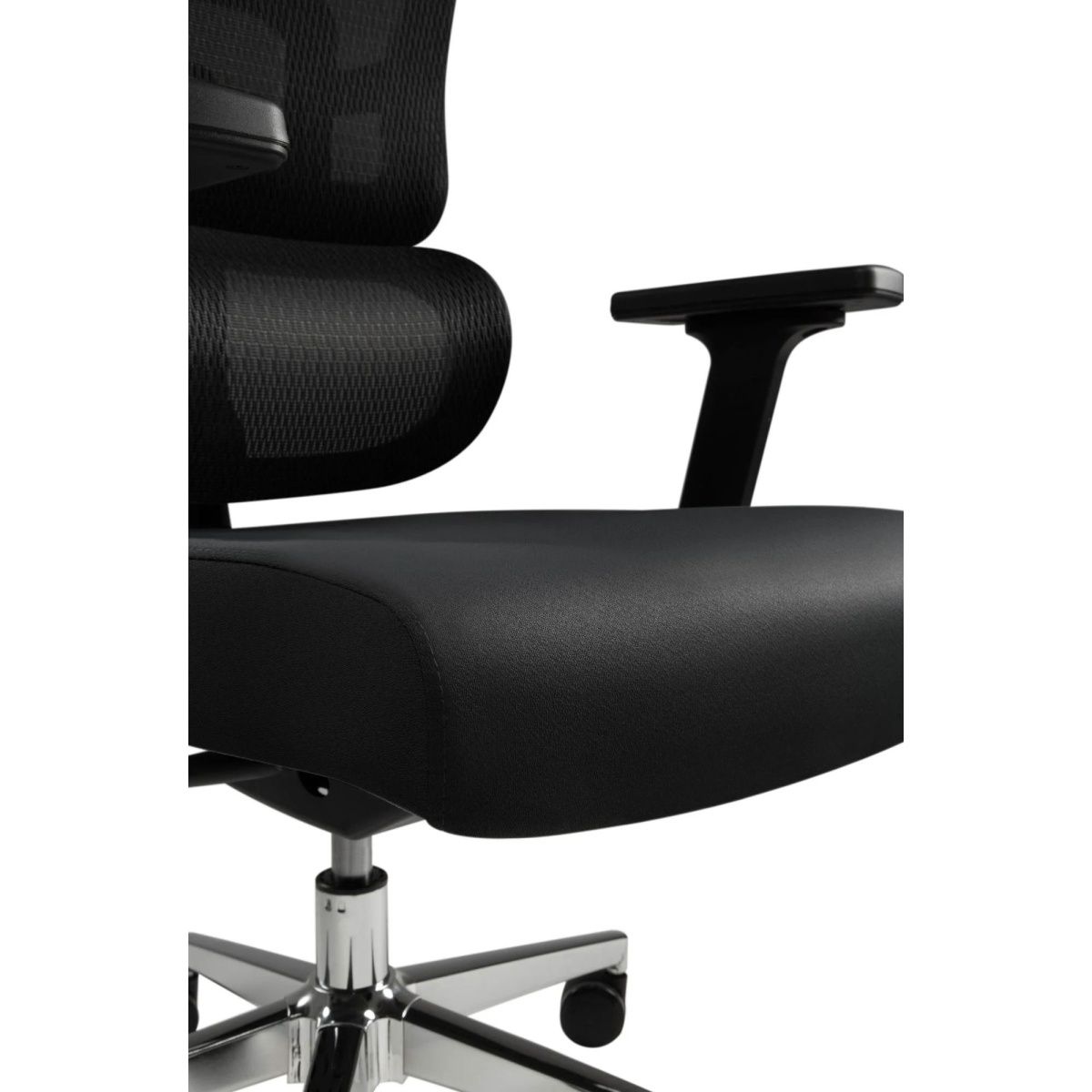 Офісне крісло GT Racer B-517L Black 