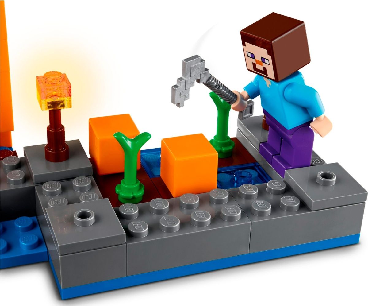 Конструктор LEGO Minecraft Гарбузова ферма (21248)