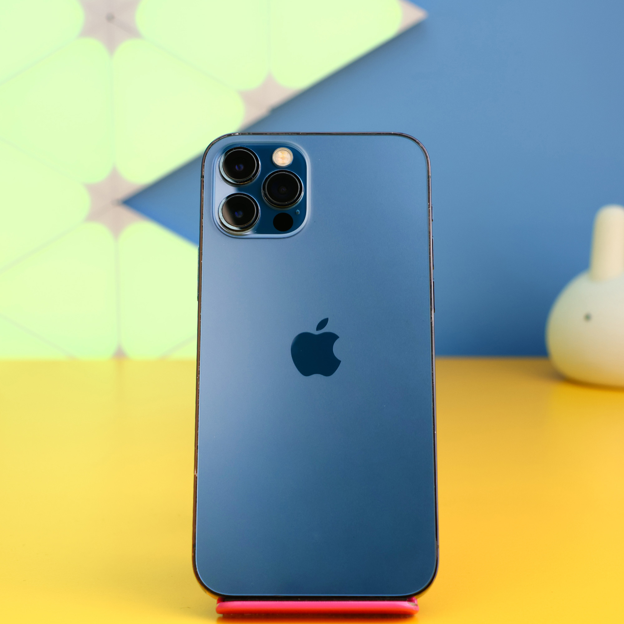 Смартфон Apple iPhone 12 Pro 256GB Pacific Blue (MGMT3) Б/У