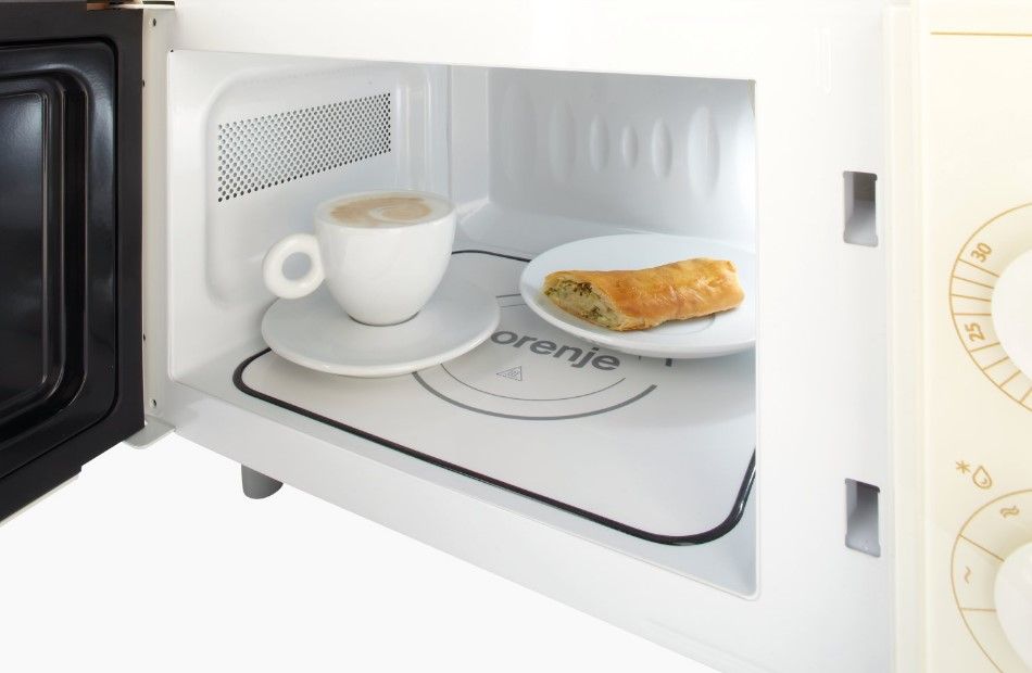 Мікрохвильова піч із грилем Gorenje MO 4250 CLI