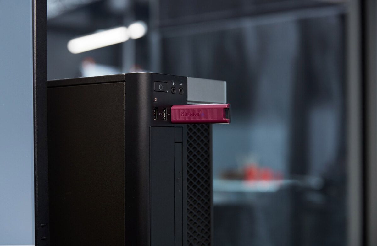 USB флеш-накопитель Kingston 256 GB DataTraveler Max USB 3.2 (DTMAXA/256GB) [83516] 