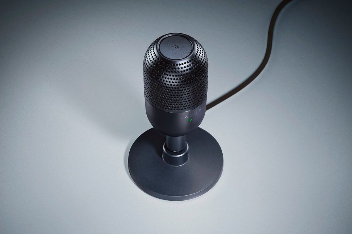Мікрофон Razer Seiren V3 Mini Black (RZ19-05050100-R3M1)