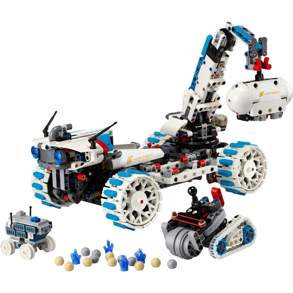 

Конструктор LEGO Technic Lunar Outpost (42211)