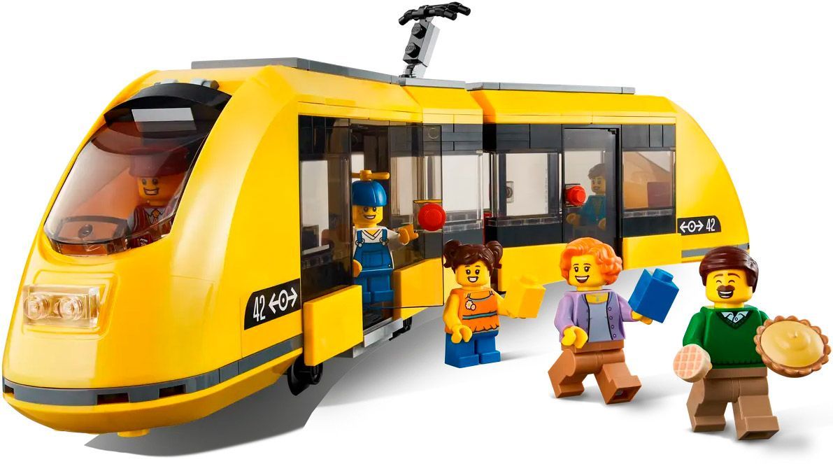 Конструктор LEGO City Міська площа (60271)