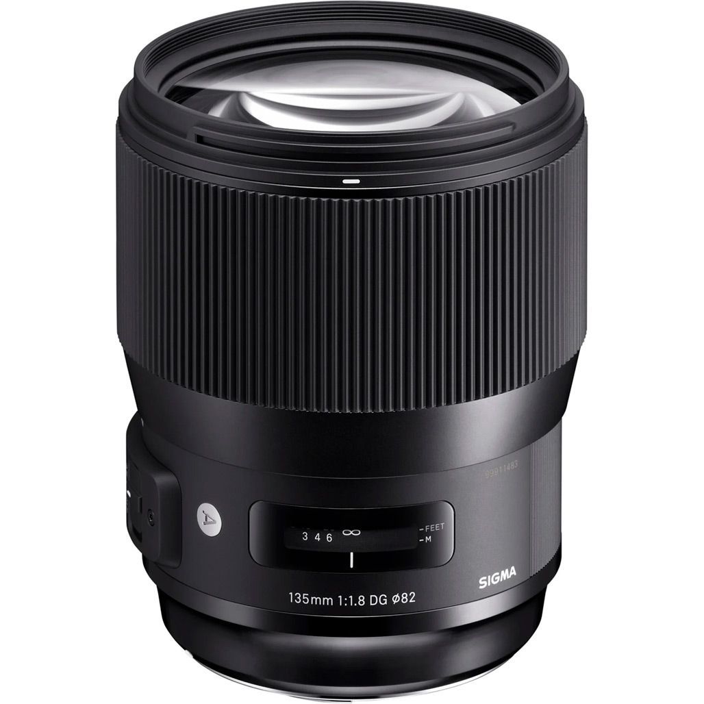

Объектив Sigma AF 135mm f/1.8 DG HSM Art Sony E