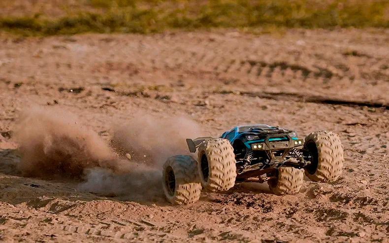 Машинка на радіокеруванні JJRC Q117A Pro High-Speed SUV Car Green