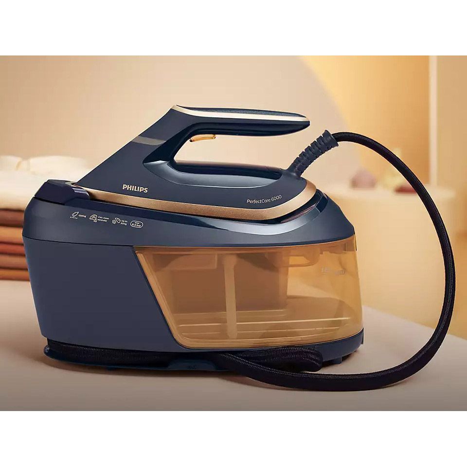 Праска з парогенератором Philips PerfectCare 6000 Series PSG6066/20
