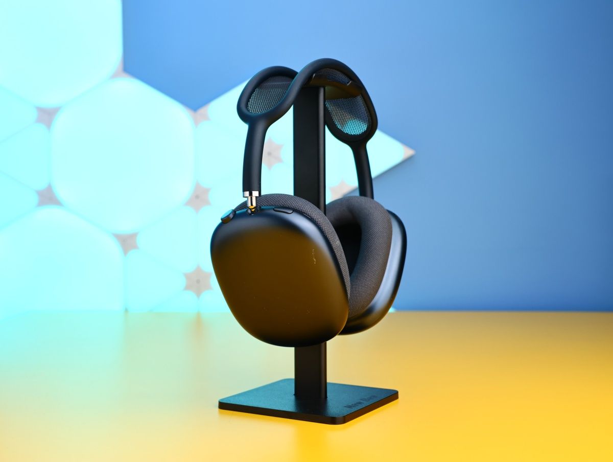Навушники Apple AirPods Max Midnight (MWW43) Б/У фото 3