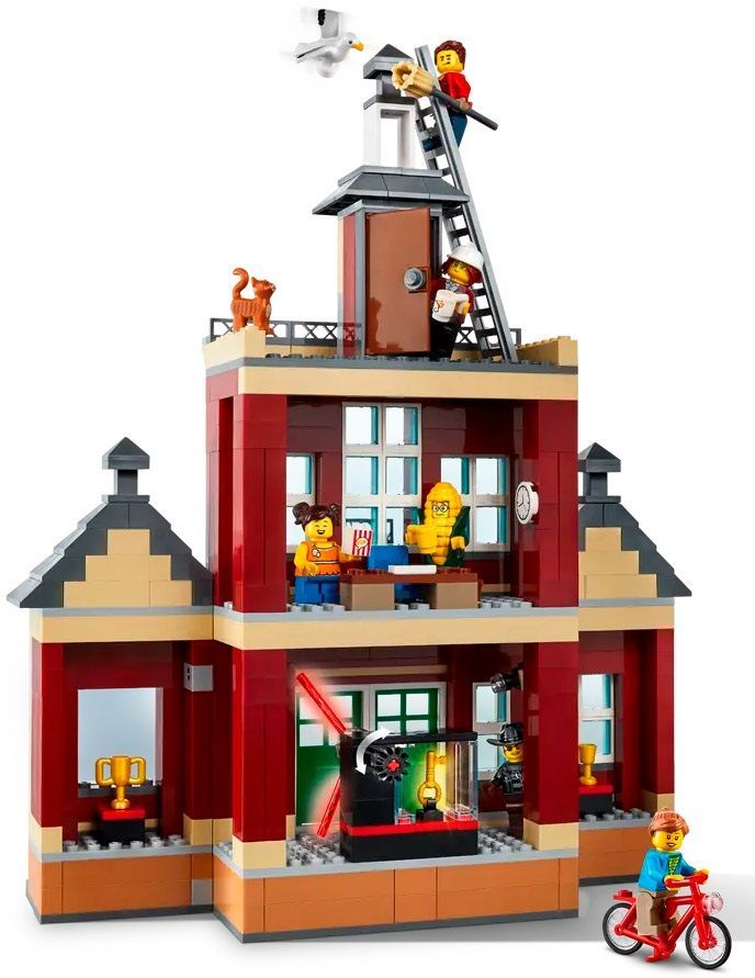 Конструктор LEGO City Міська площа (60271)