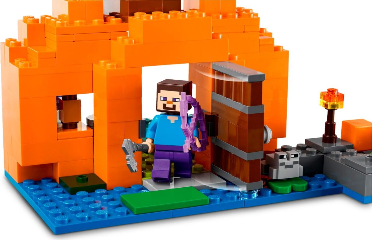 Конструктор LEGO Minecraft Гарбузова ферма (21248)