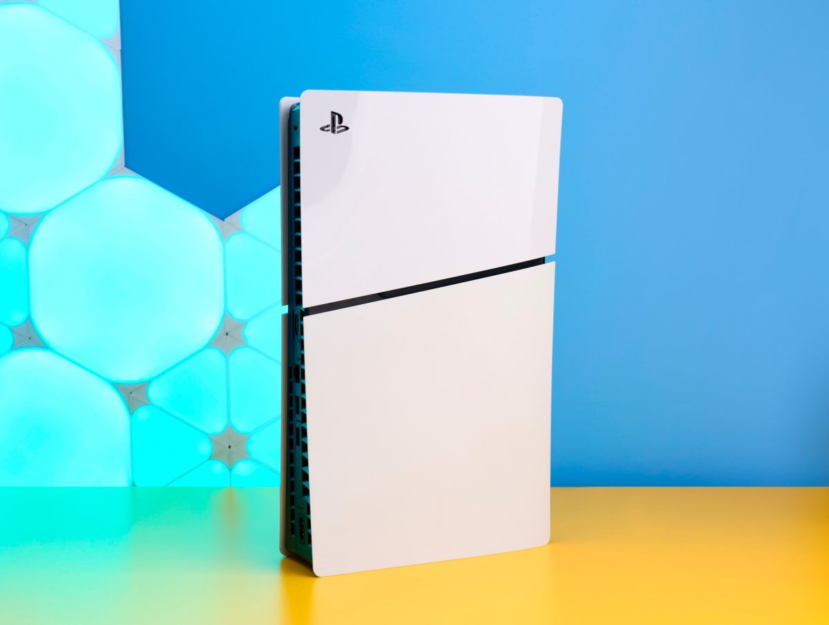 Ігрова консоль Sony PlayStation 5 Slim Digital Edition 1TB White (1000040660) Б/У фото 2