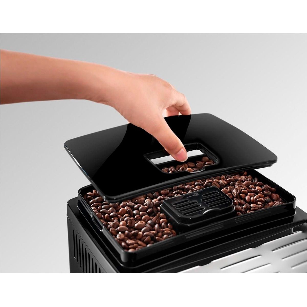 Кавомашина Delonghi Compact ECAM13.123.B