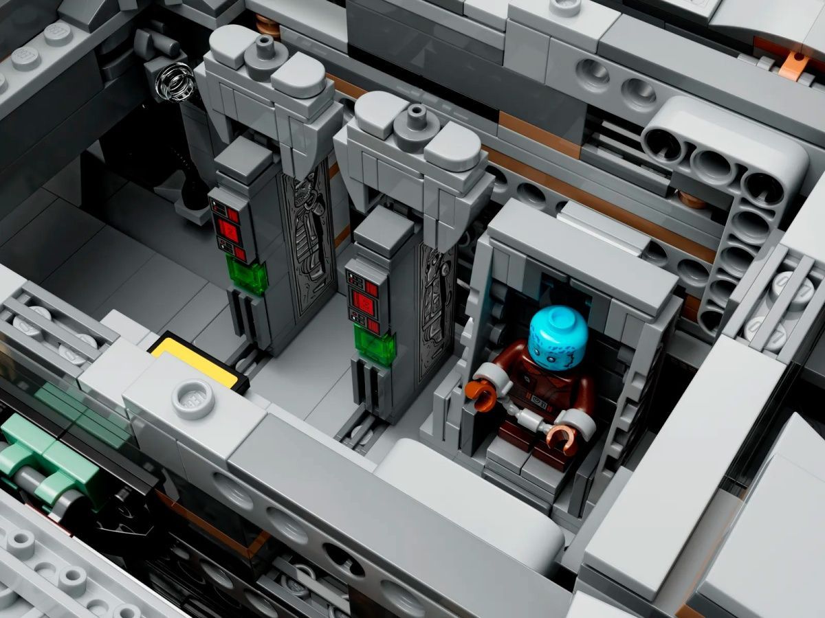 Конструктор LEGO Star Wars Гребень бритви (75331)