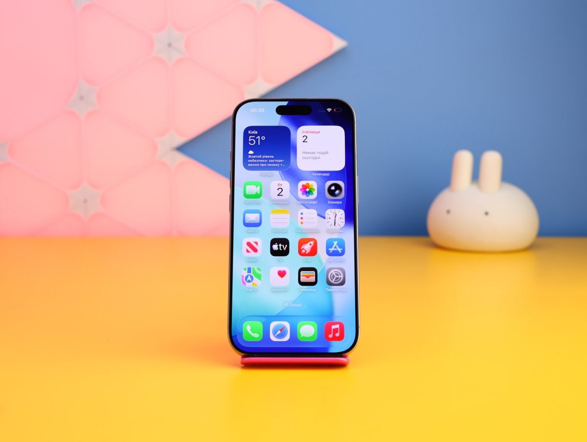 Смартфон Apple iPhone 16 Pro 1TB Natural Titanium (MYNX3) Б/У фото 2