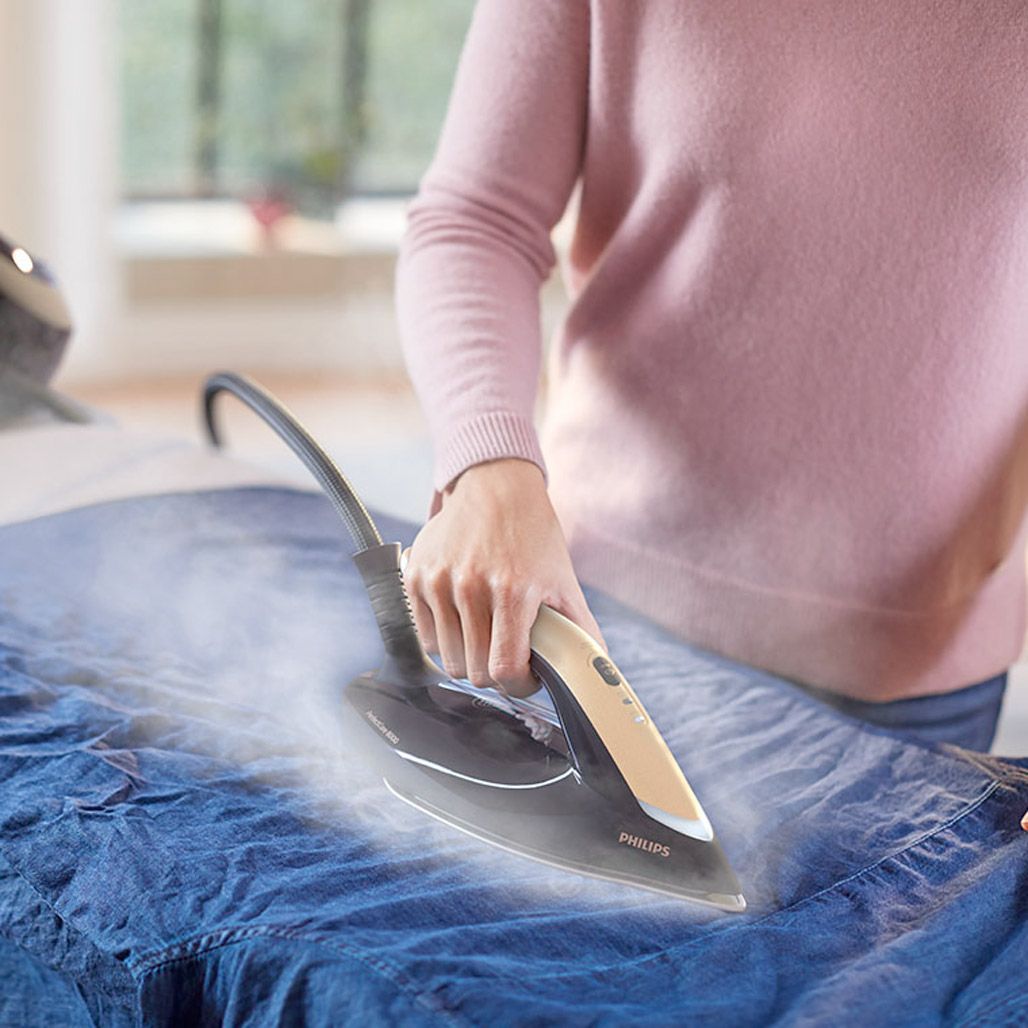 Праска з парогенератором Philips PerfectCare 8000s PSG8140/80 