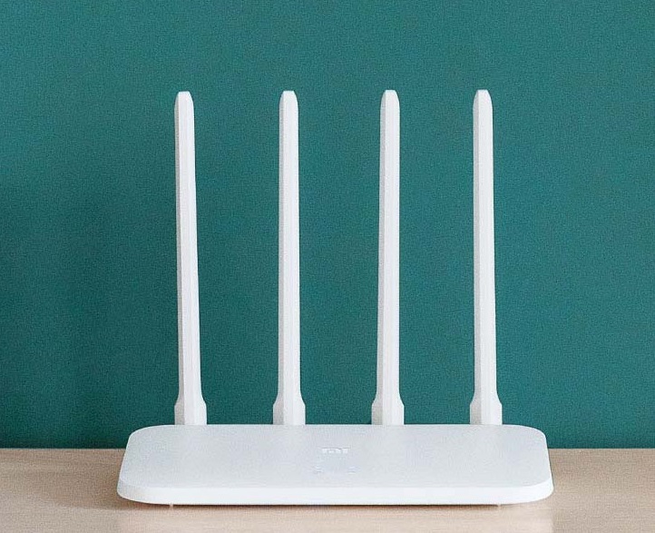 Беспроводной маршрутизатор (роутер) Xiaomi Mi WiFi Router 4C White (DVB4231GL) [32612] 
