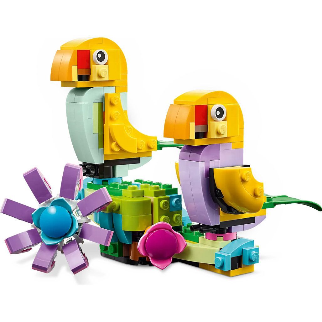 Конструктор LEGO Creator Квіти у лійці (31149)