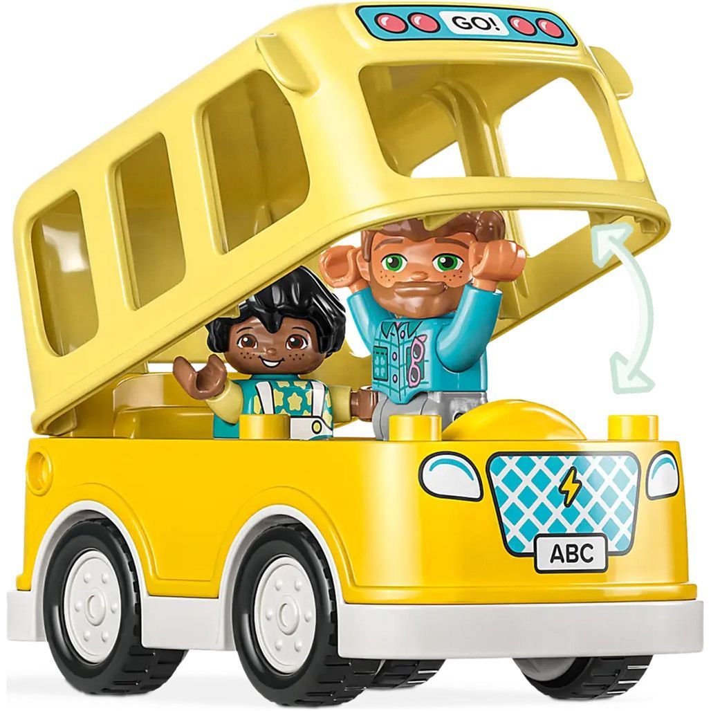 Конструктор LEGO DUPLO Поїздка на автобусі (10988)