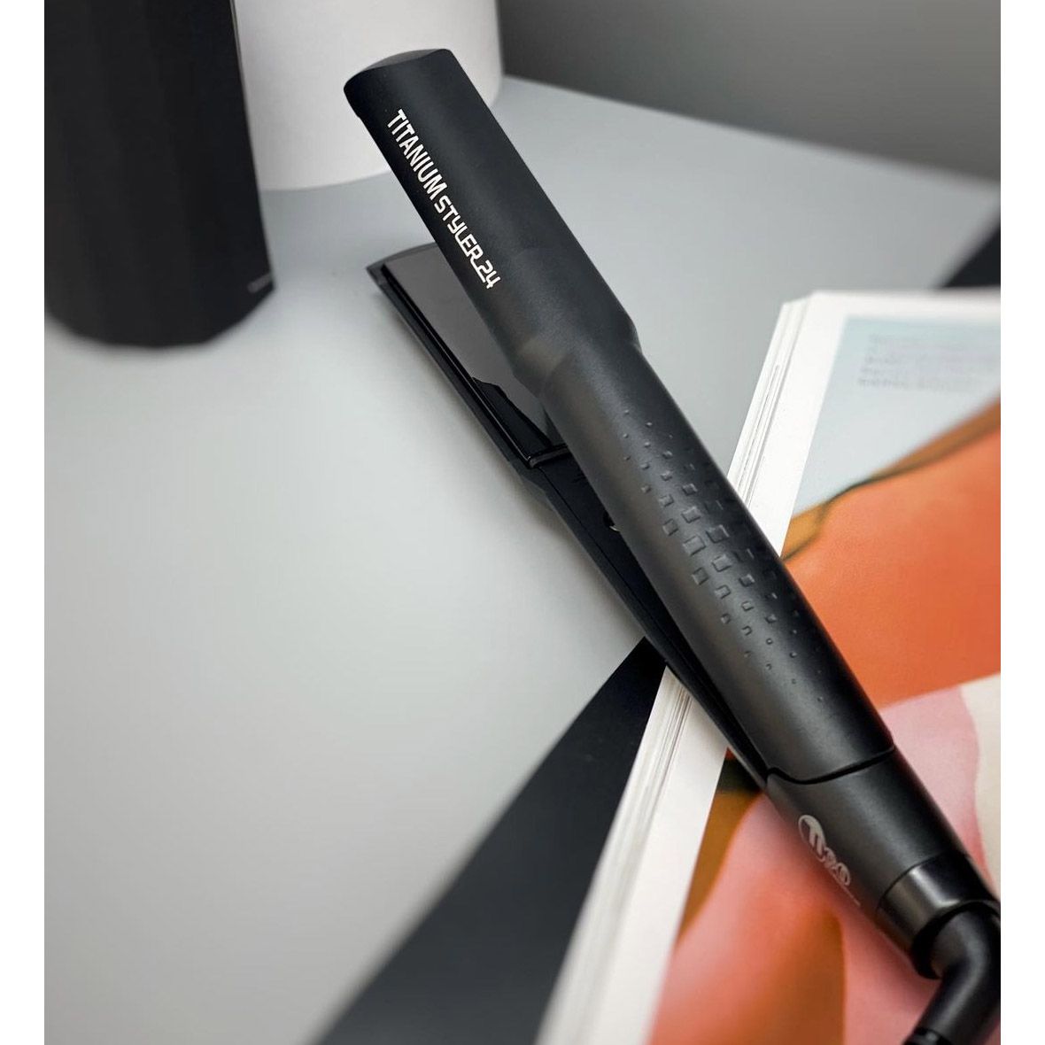 Выпрямитель для волос Tico Professional Titanium Styler 24 (100019) [78068] 