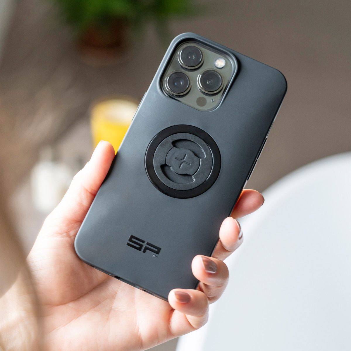 Чохол SP Connect для iPhone 13 Pro (55145)