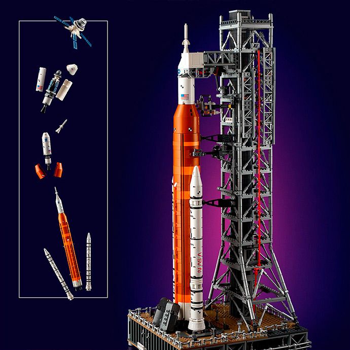 Конструктор LEGO Icons Система космічного запуску NASA «Артеміда» (10341)