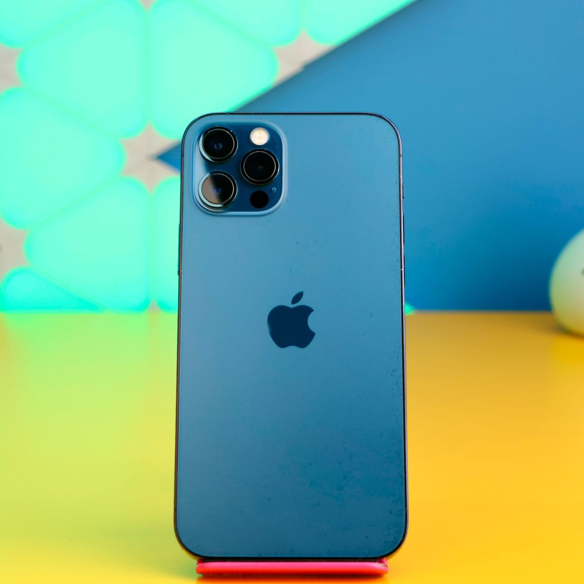 Смартфон Apple iPhone 12 Pro 128GB Pacific Blue (MGMN) Б/У