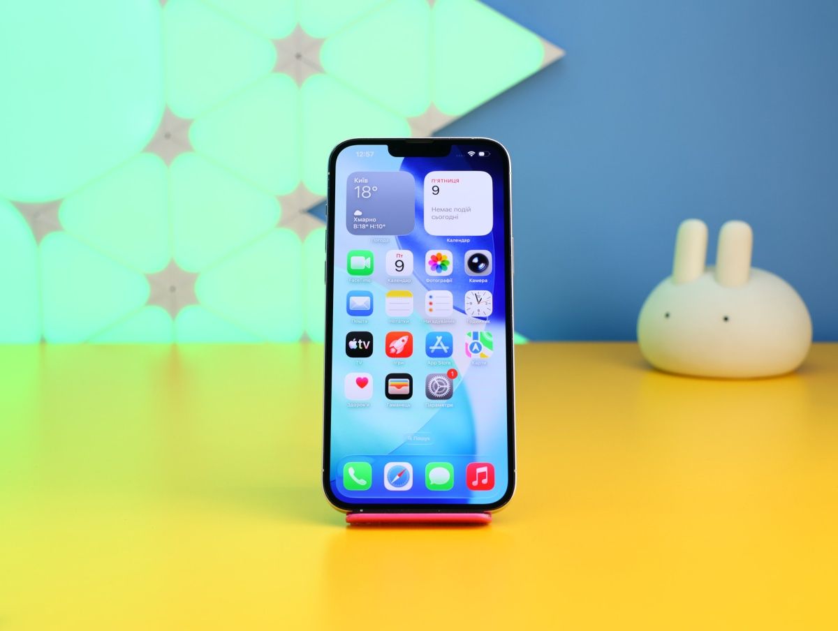 Смартфон Apple iPhone 13 Pro Max 256GB Silver (MLLC3) Б/У фото 2