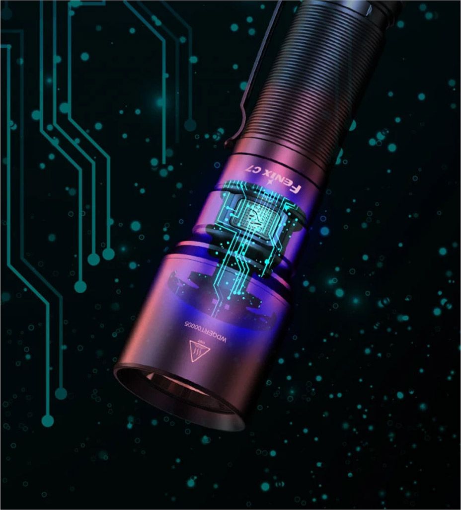 Ліхтарик Fenix С7 (SST70)