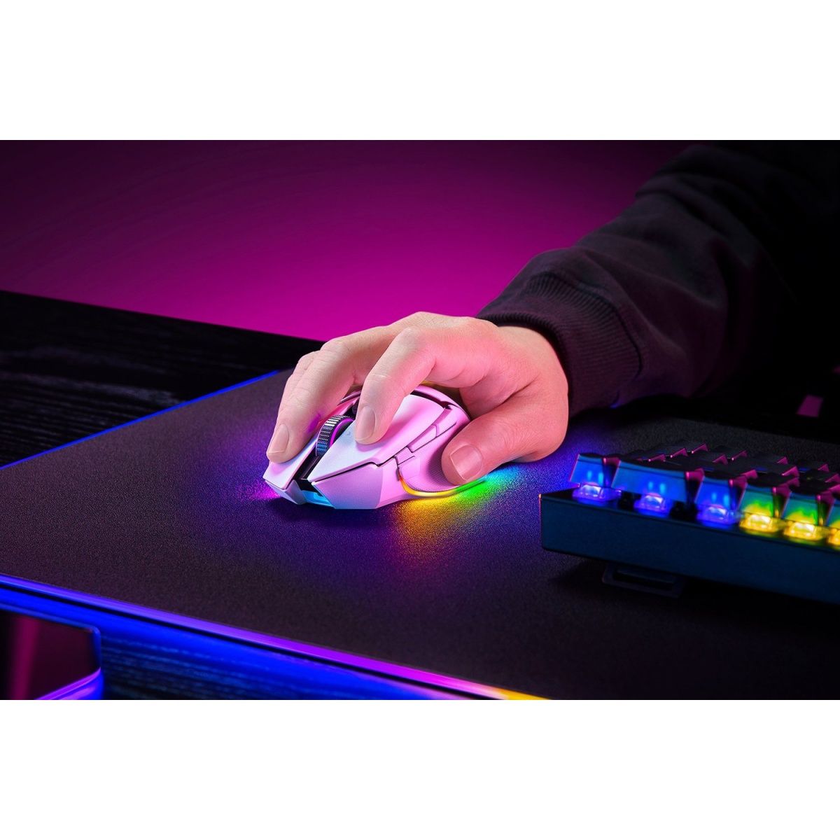 Миша Razer Basilisk V3 Pro 35K White (RZ01-05240200-R3G1)