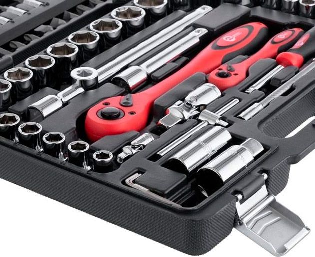Набір інструментів Intertool ET-6094 94шт